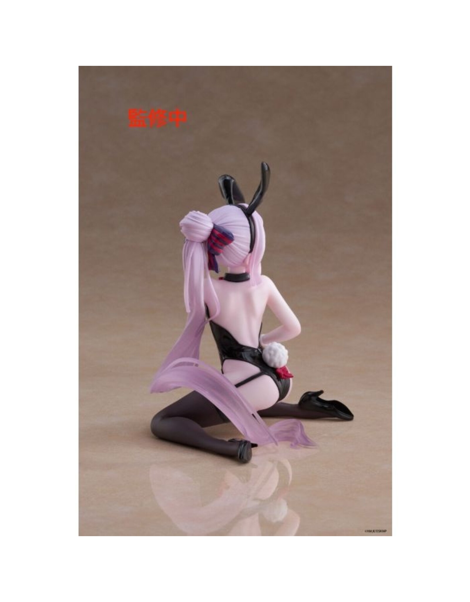 Shalltear Desktop Cute Bunny Ver. Figure *Pre-order*