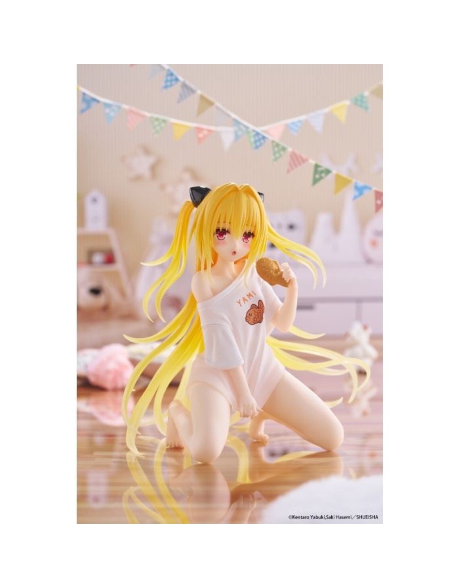 Golden Darkness Roomwear Ver. Desktop Cute Figure *Pre-order*