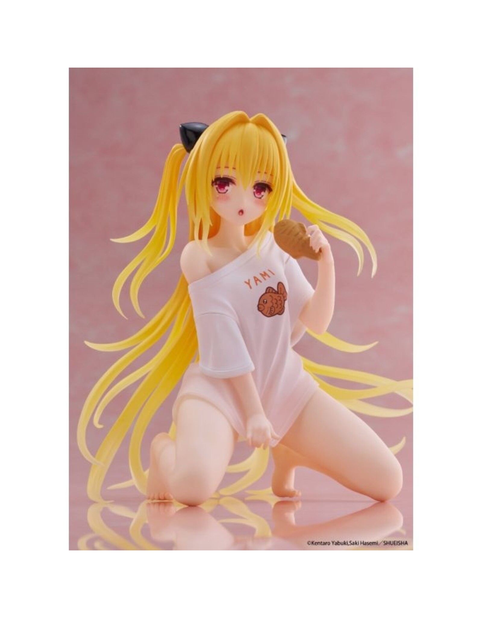 Golden Darkness Roomwear Ver. Desktop Cute Figure *Pre-order*