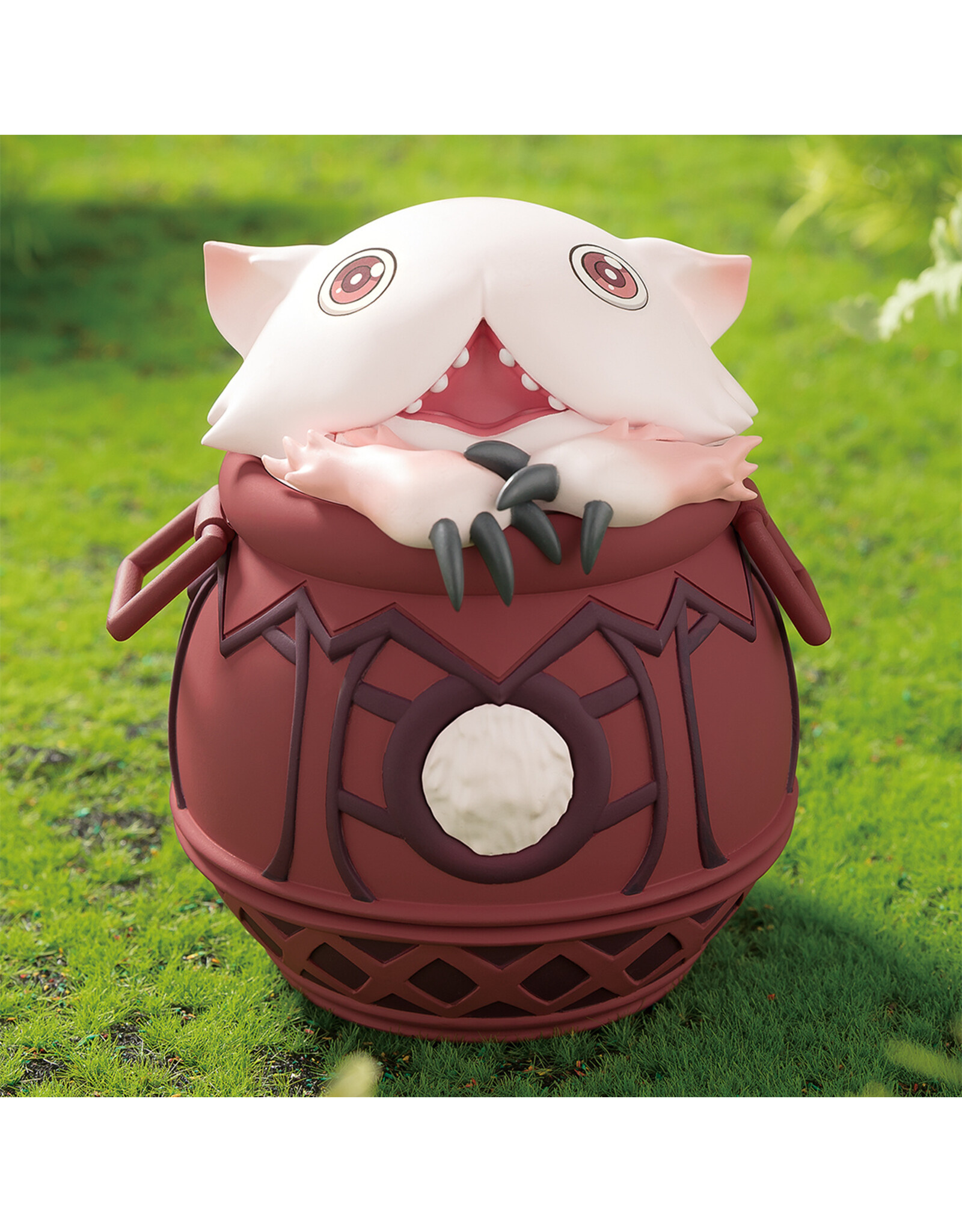 Made in Abyss Soft Vinyl Figure Pot Mitty