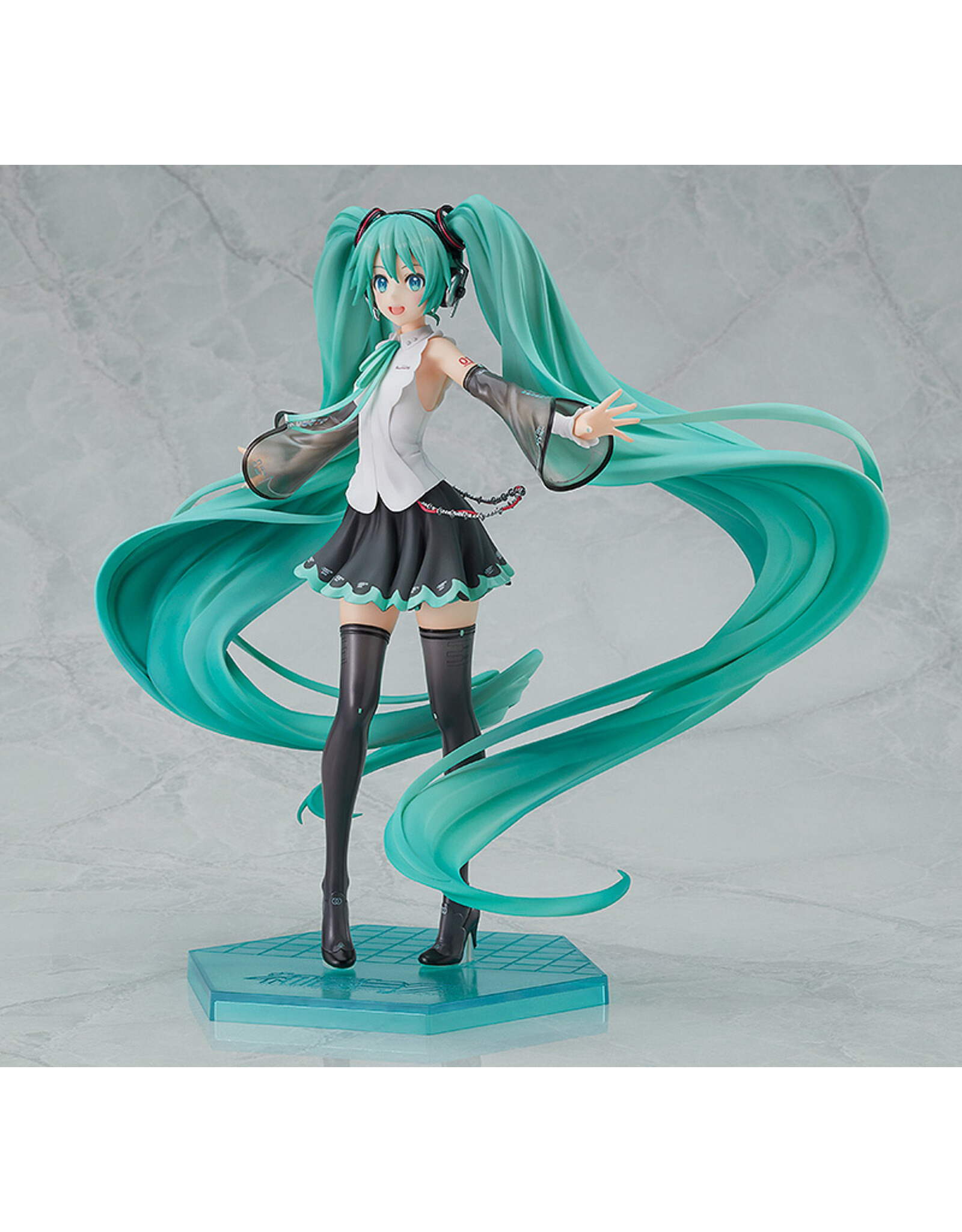 Hatsune Miku NT 1/8 Scale Figure