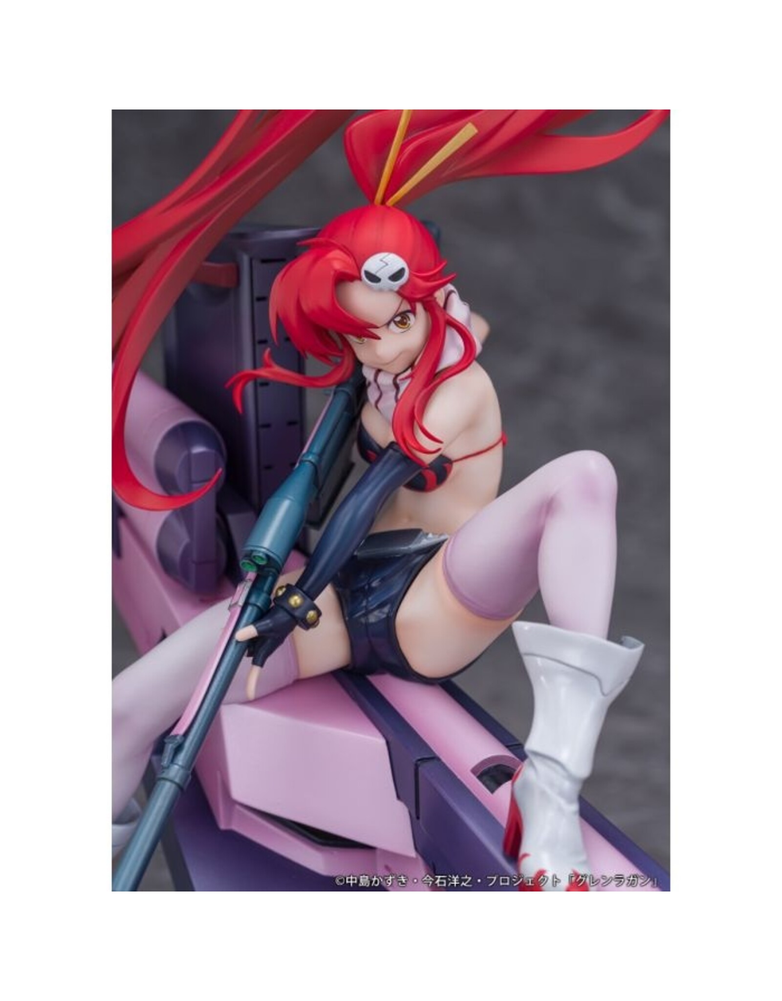 Yoko and Yoko M-Tank Scale Figure