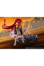 Yoko and Yoko M-Tank Scale Figure