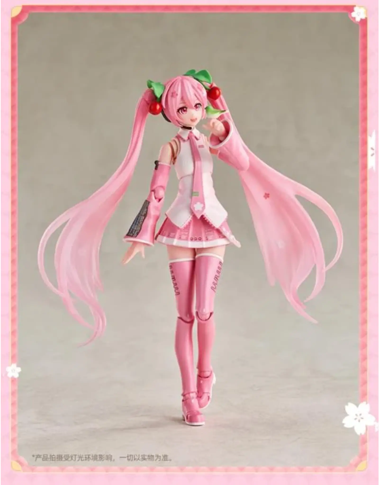 Blokees Hatsune Miku Fantastics Sakura Miku Series (Model Kit)
