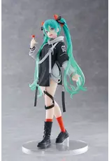 Hatsune Miku Fashion Punk Ver. Figure