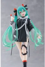 Hatsune Miku Fashion Punk Ver. Figure