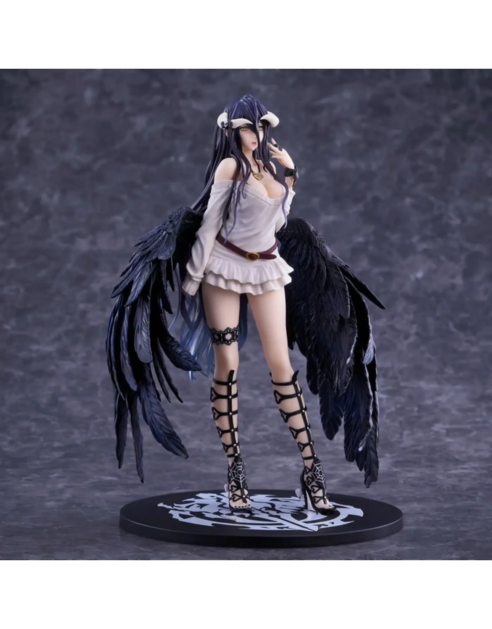 Albedo so-bin Ver. Limited Color 1/7 Scale Figure