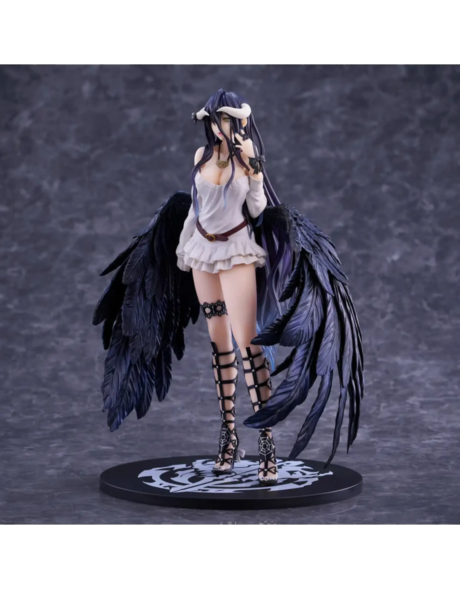 Albedo so-bin Ver. Limited Color 1/7 Scale Figure