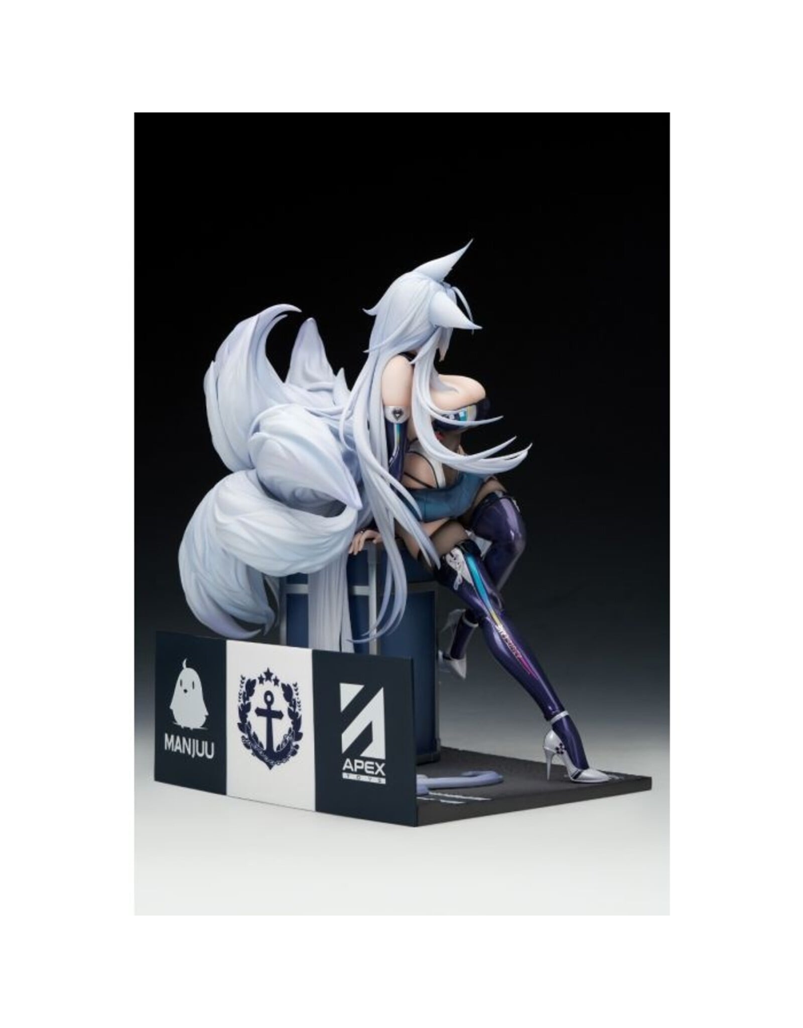 Azur Lane Shinano Moonlit Chrome Ver. 1/7 Scale Painted Figure *Pre-order* *DEPOSIT ONLY*
