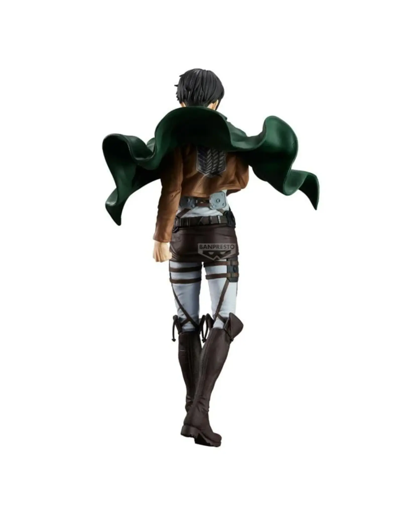 Attack On Titan Grandista Levi Ackerman Figure