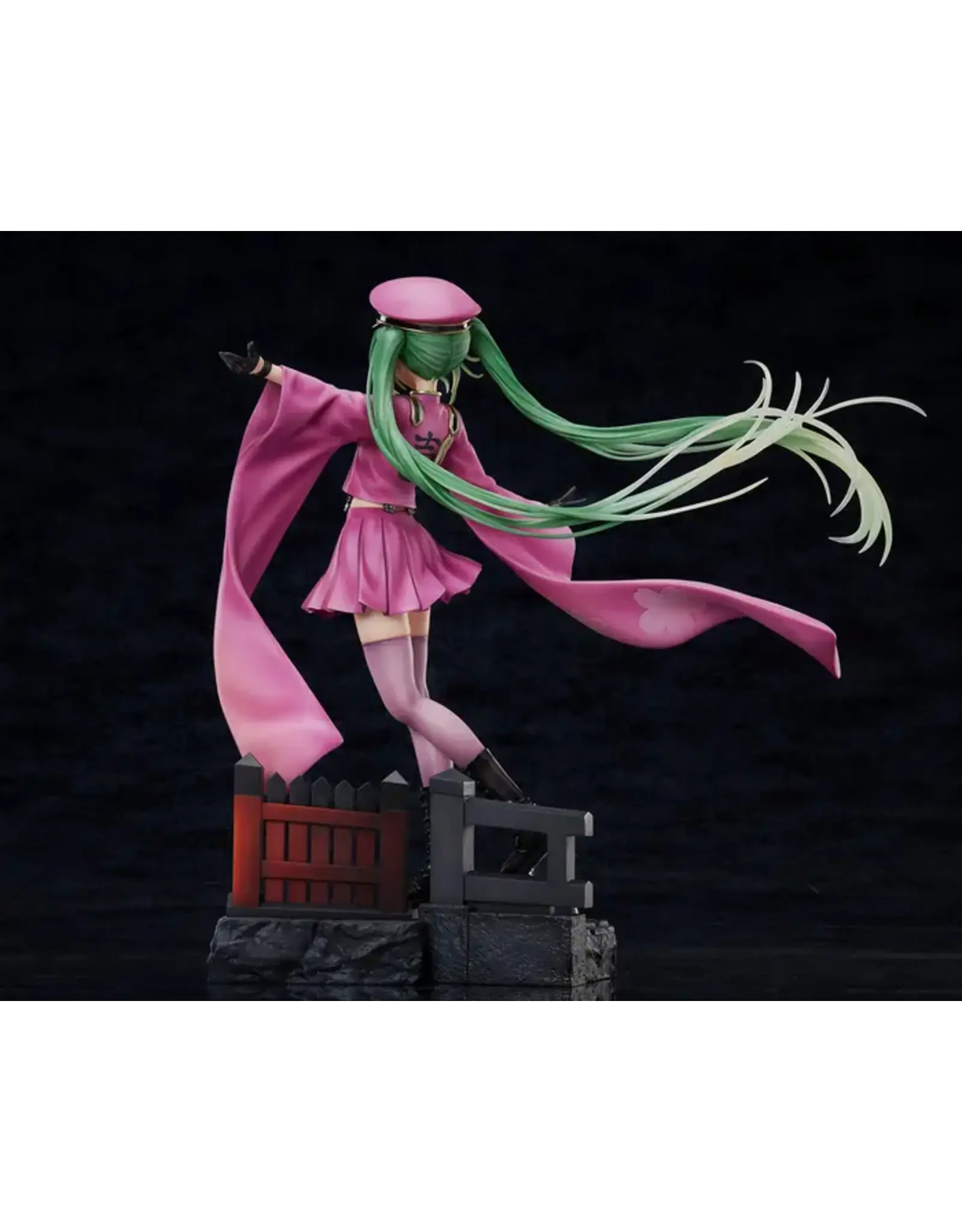 Hatsune Miku 10th Anniversary Senbonzakura 1/7th Scale Figure