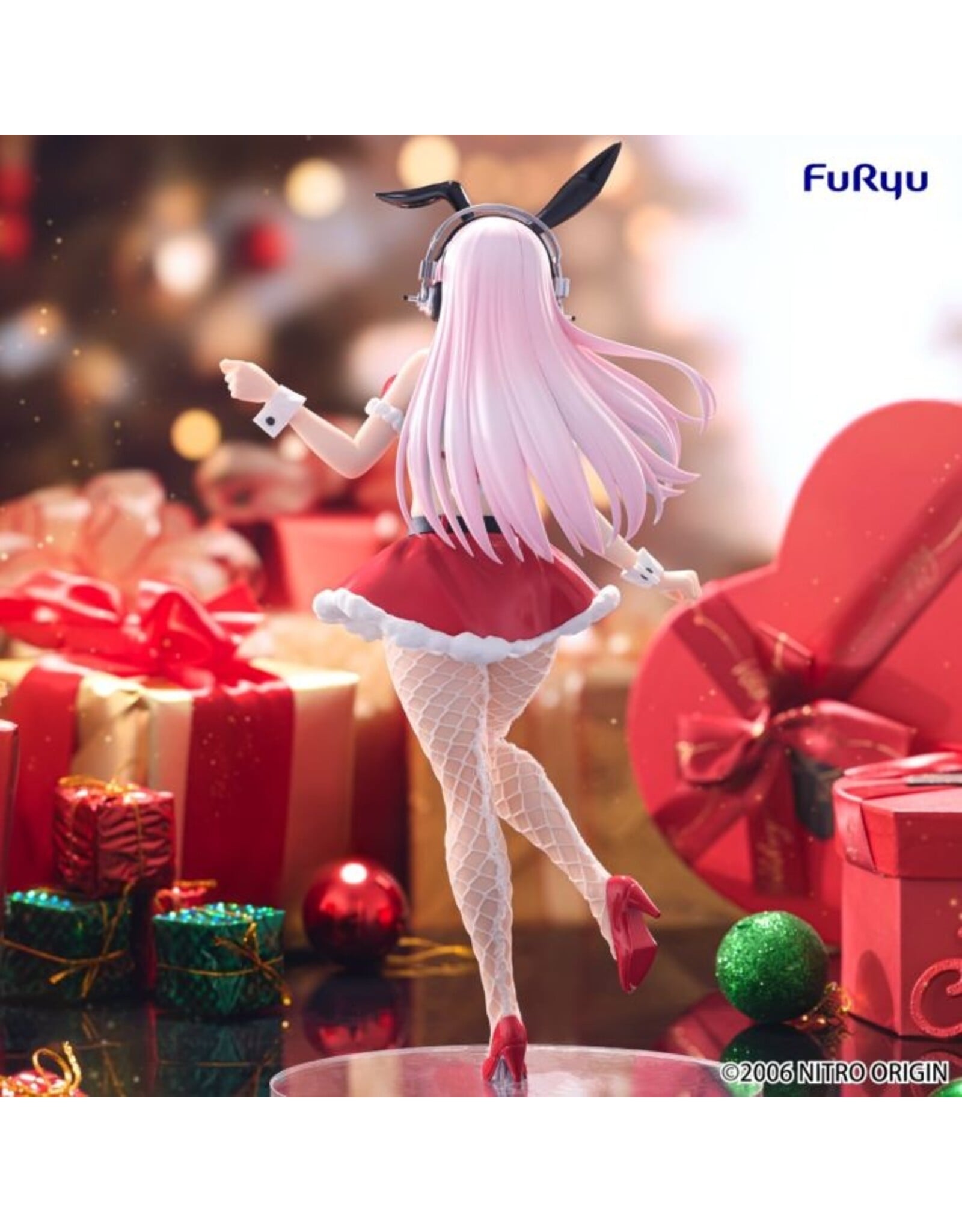 Super Sonico BiCute Bunnies Figure Santa Ver. *Pre-order*