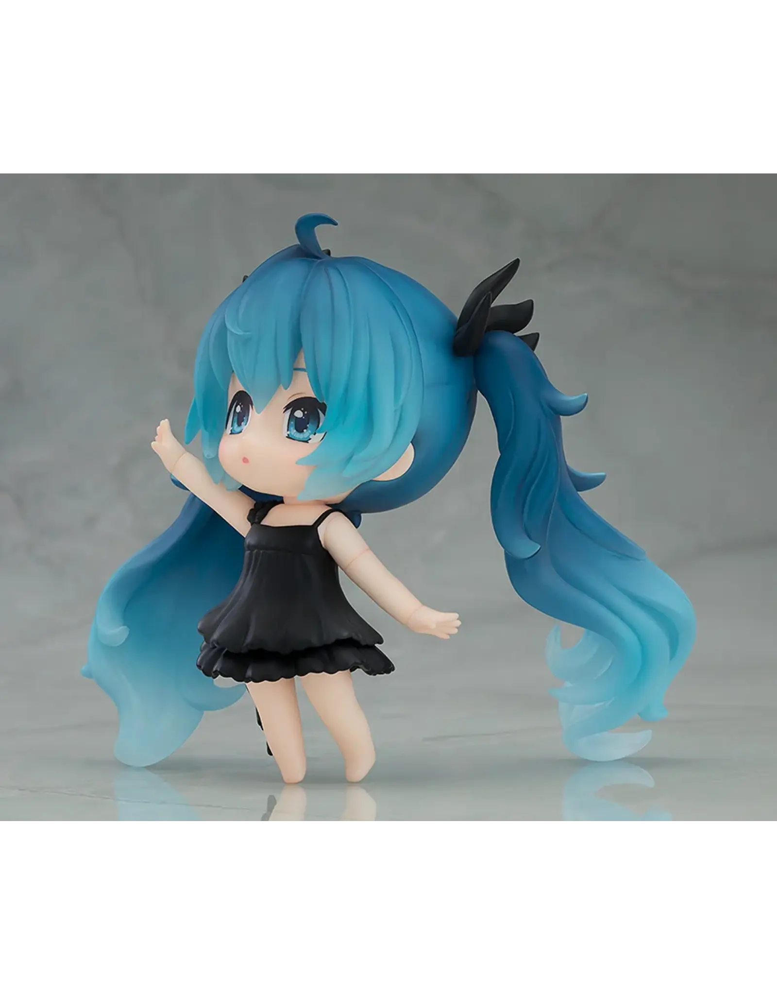 Nendoroid #2925 Hatsune Miku Deep Sea Girl Ver.