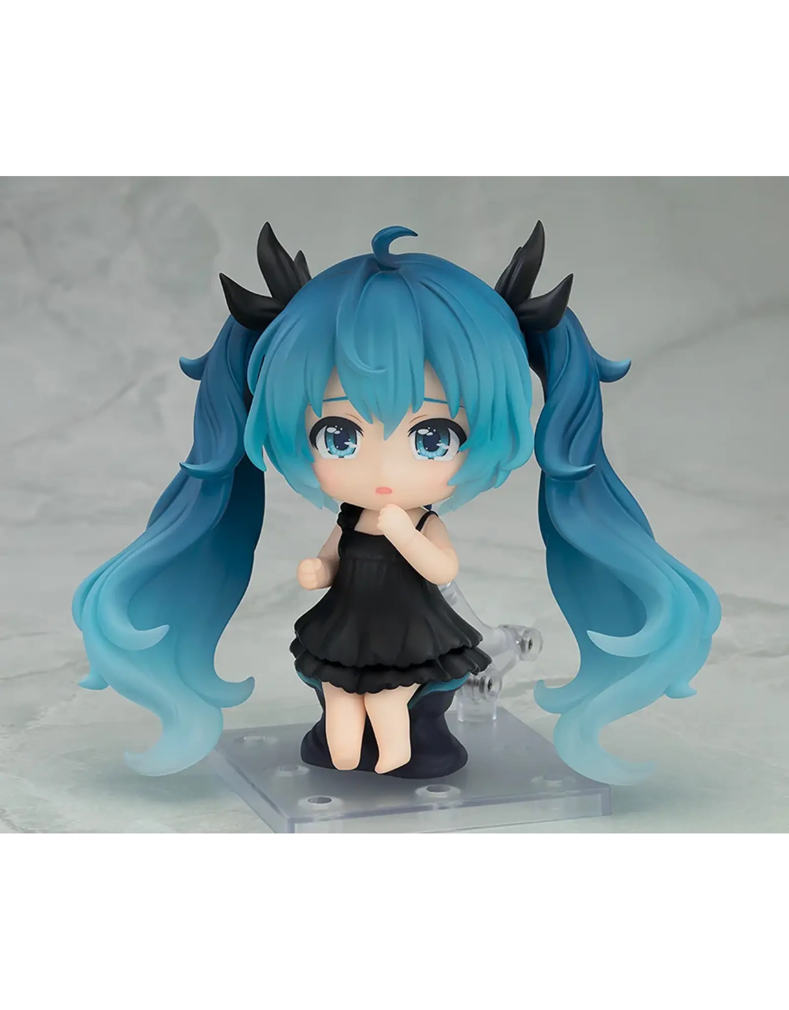 Nendoroid #2925 Hatsune Miku Deep Sea Girl Ver.