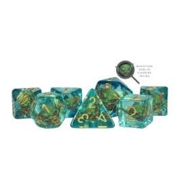 FRD 7CT Inclusion Poly Goblin Alchemist Dice