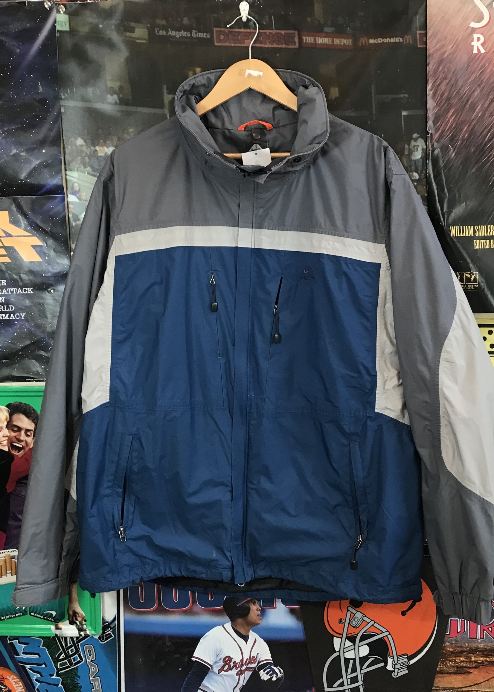 8873	nike acg jacket blue/gray sz XL