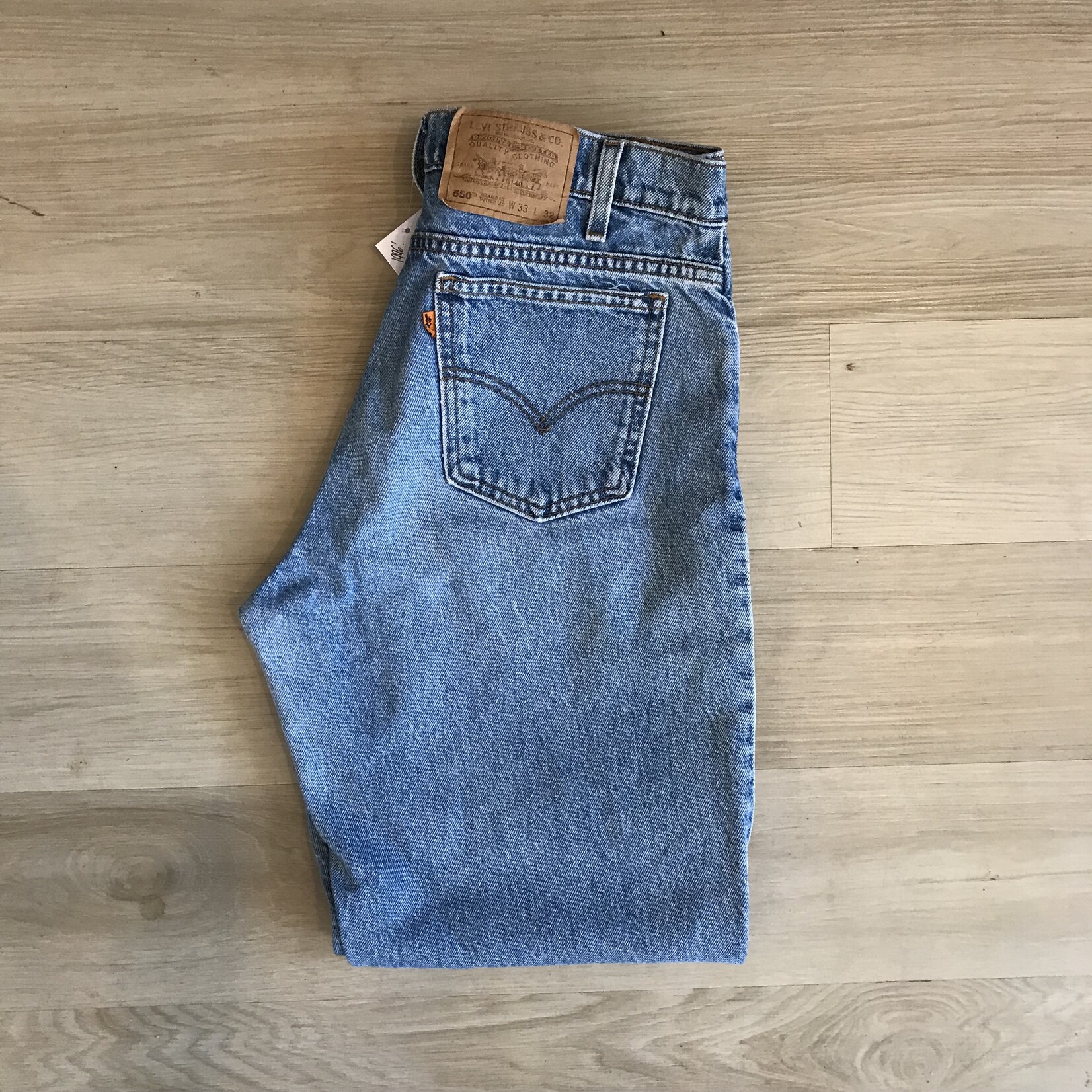 12646	1996 levi's 550 jeans sz 33 x 32