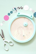 WE R MEMORY KEEPERS We R Memory Keepers Circle Spin & Trim