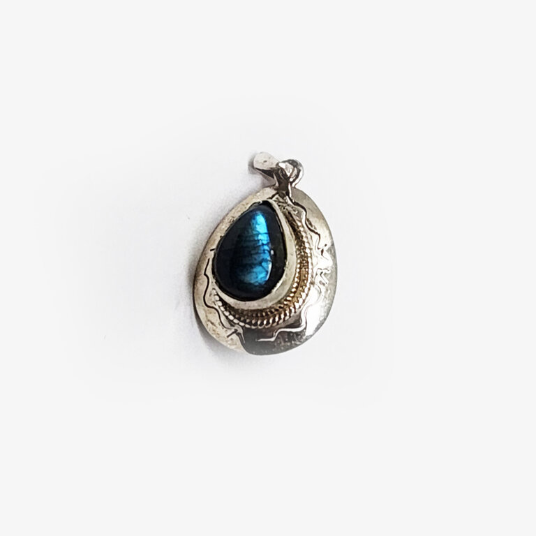 Labradorite Sterling Silver Pendant