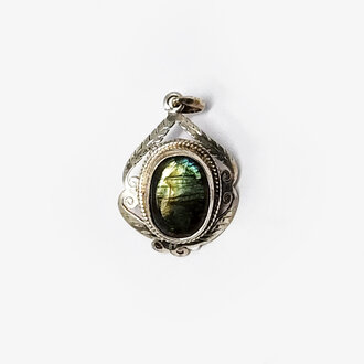Labradorite Sterling Silver Pendant