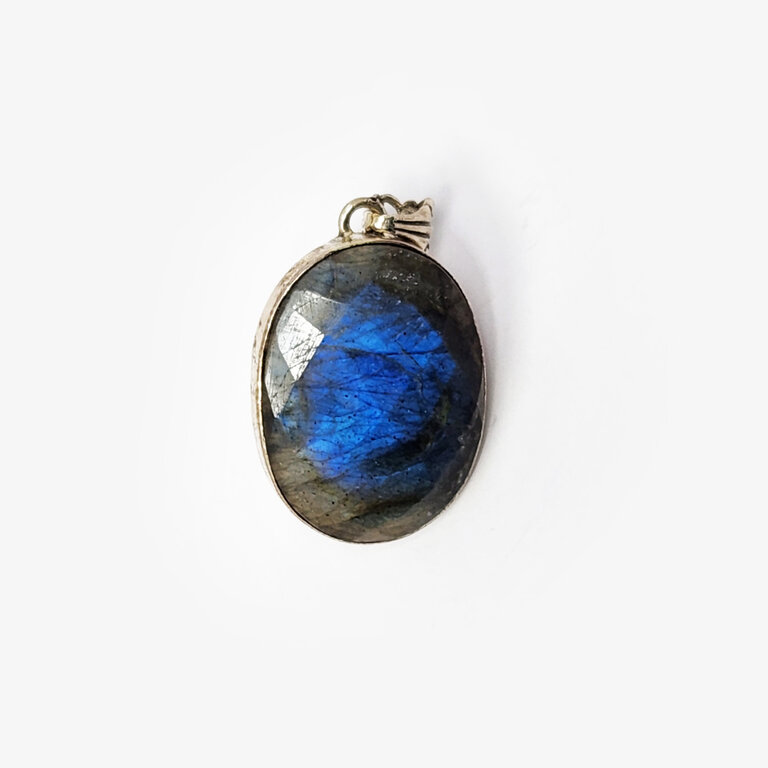 Labradorite Sterling Silver Pendant