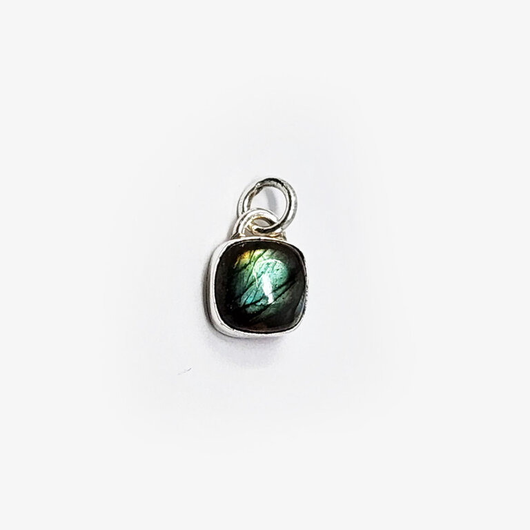 Labradorite Sterling Silver Pendant