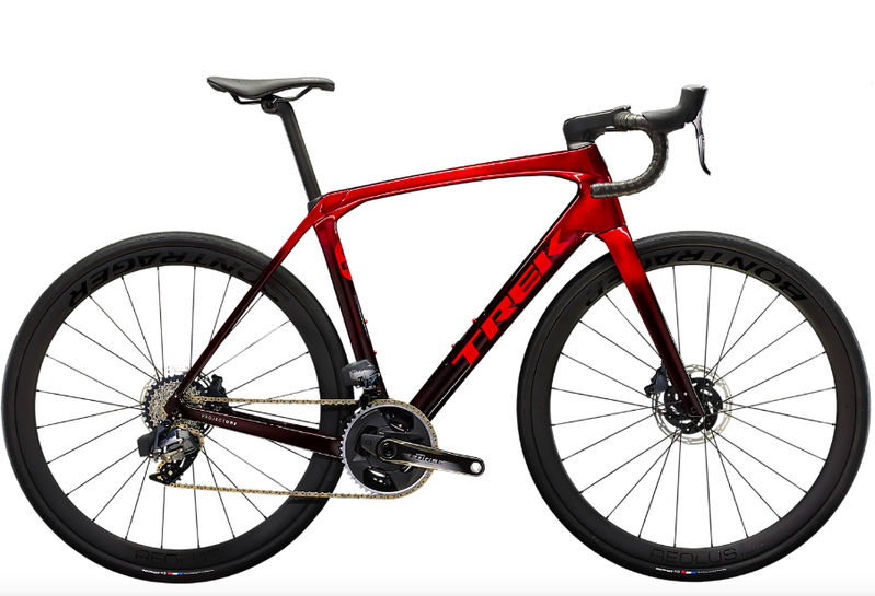 Trek Domane SLR 7 eTap Gen 4 - Road bike