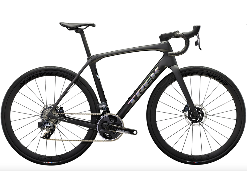 Trek Domane SLR 7 eTap Gen 4 - Road bike