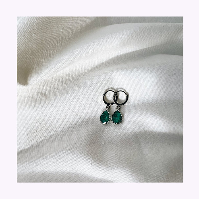 Horace jewelry Horace Emerald Dipa Earrings