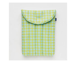 Baggu case Clearance