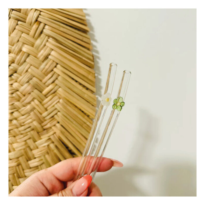 Kuri Flower Straw (2 Options Available)