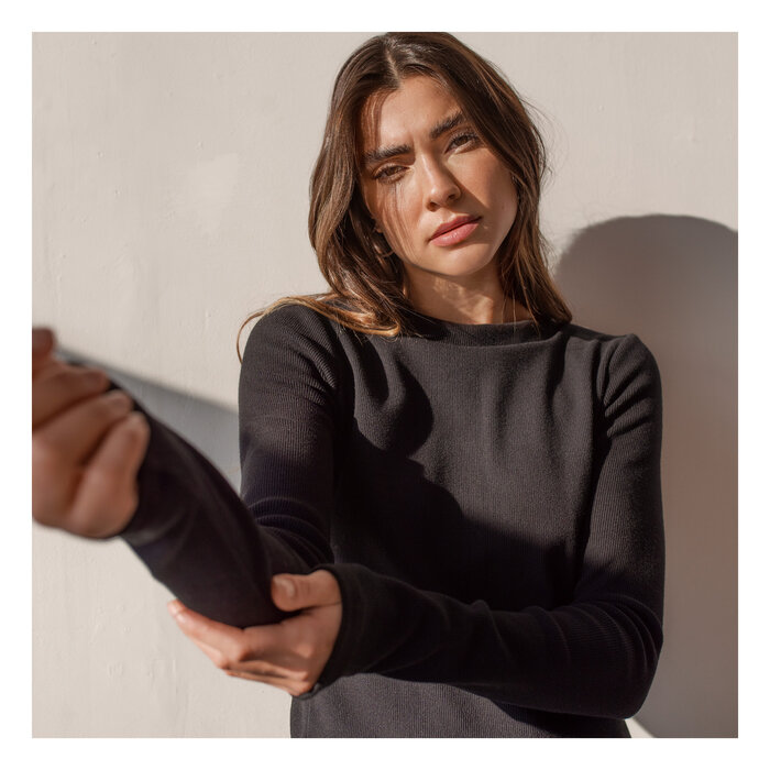 Dailystory Black Zoé Longsleeve Rib Top