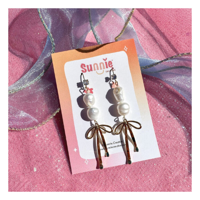 Sunnie Creative Pearls & Bows Earrings (Golden or Silver)