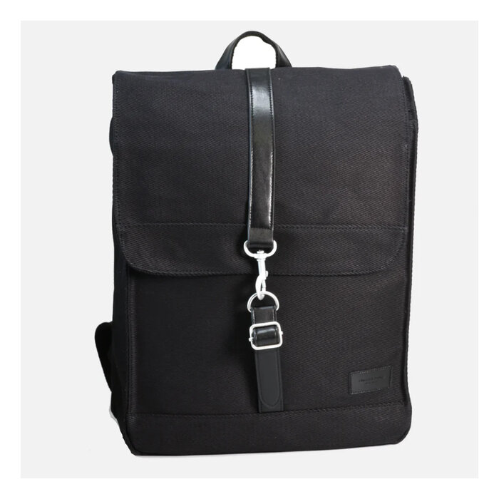 Curated Basics Classic Backpack