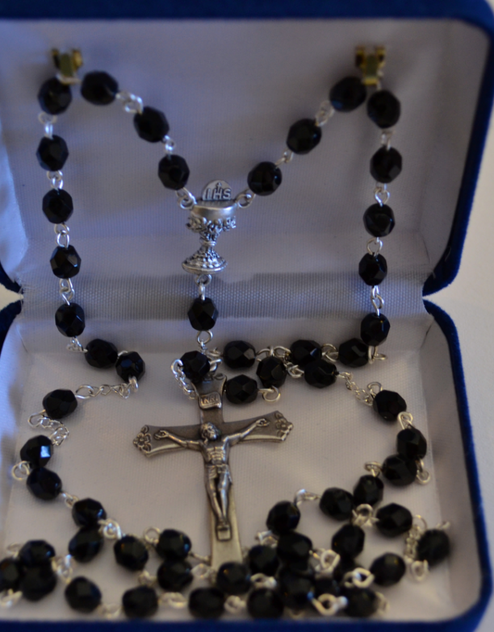 Credo Catholic Credo Catholic Handmade, Black Czech Glass First Communion Rosary with Chalice (boys)