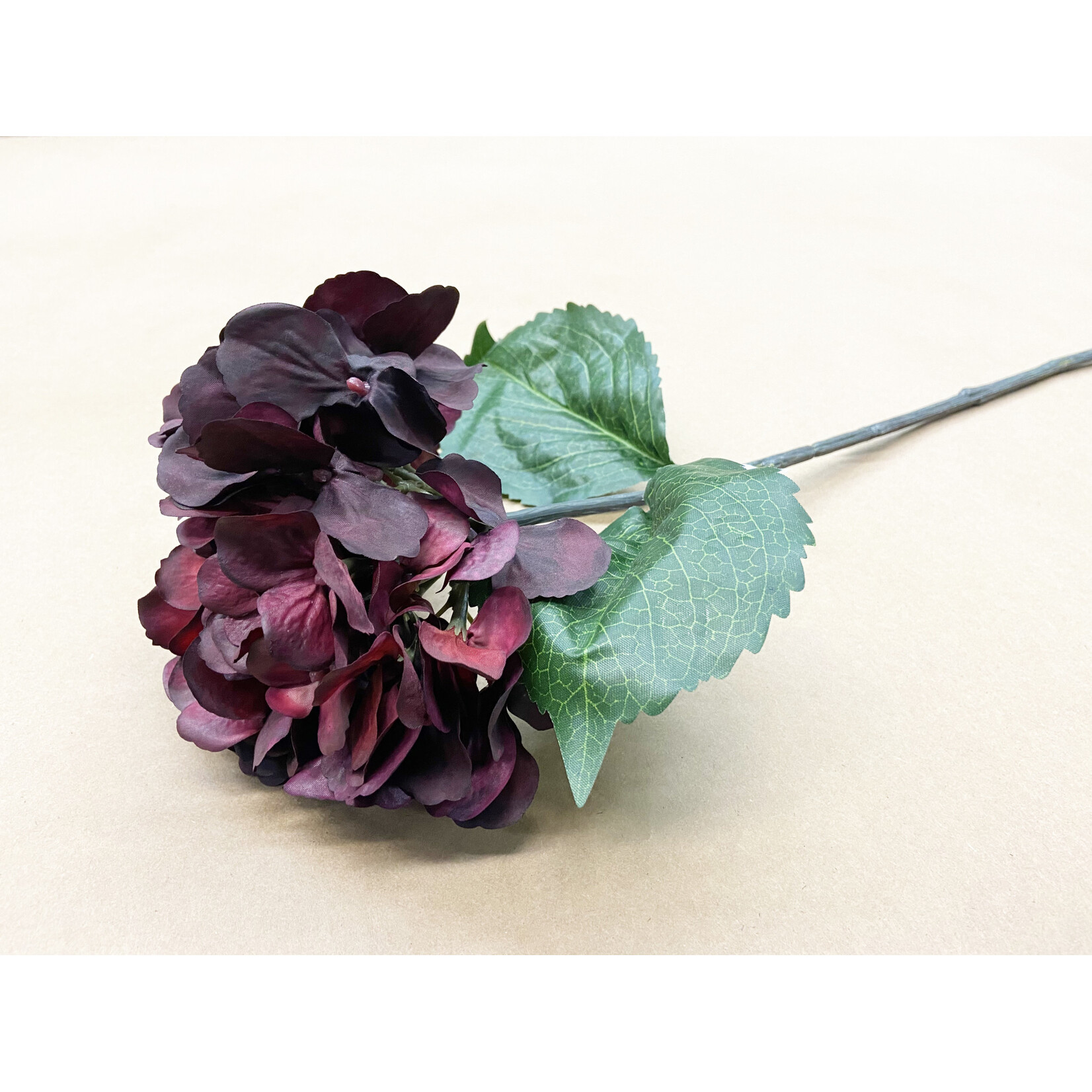 26.5" HYDRANGEA SPRAY BURGUNDY