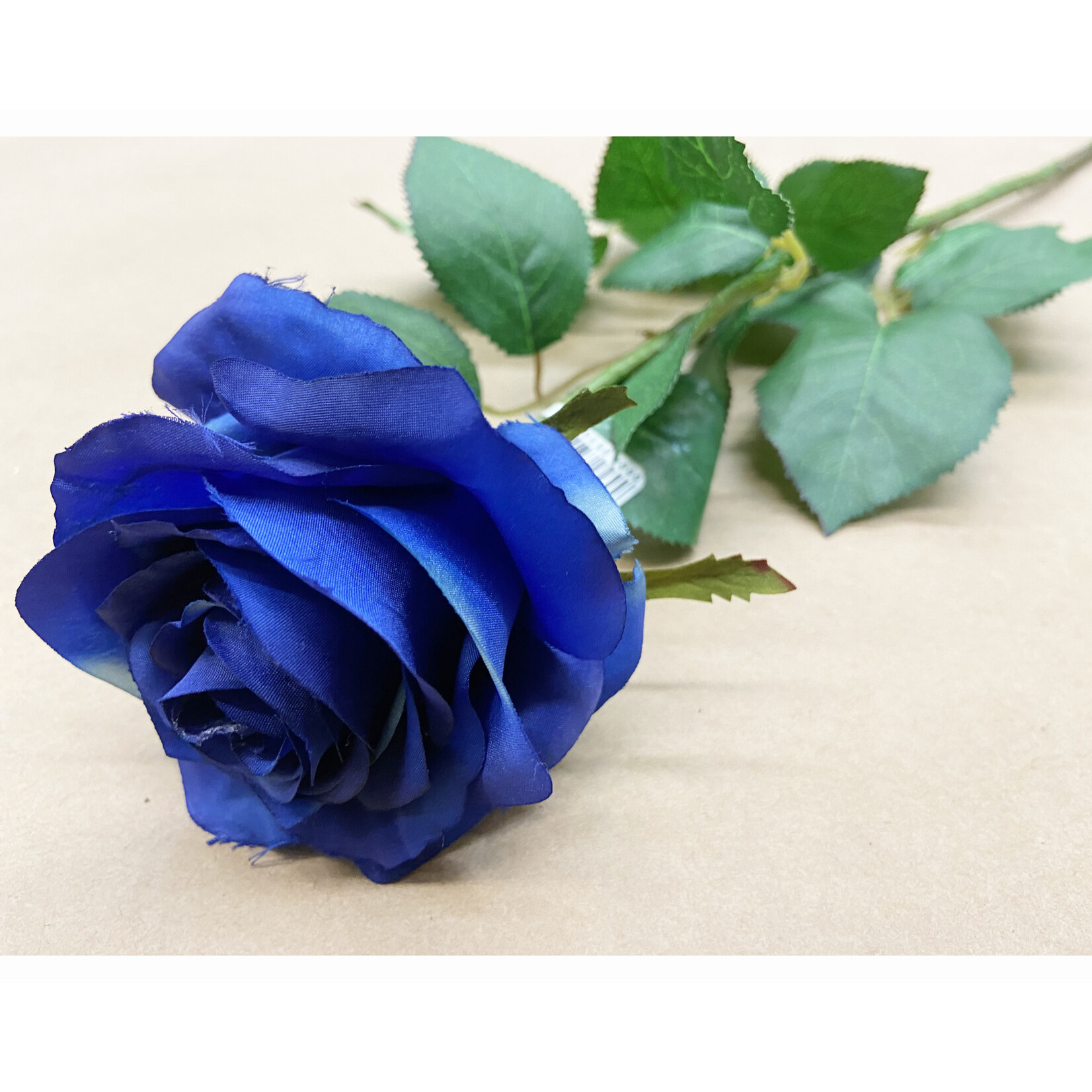 27.5" CONFETTI LG ROSE SPRAY BLUE