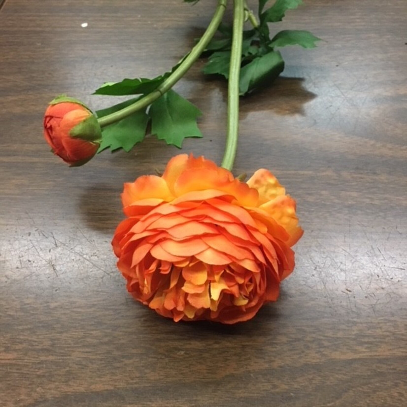 18.9" RANUNCULUS SPRAY ORANGE
