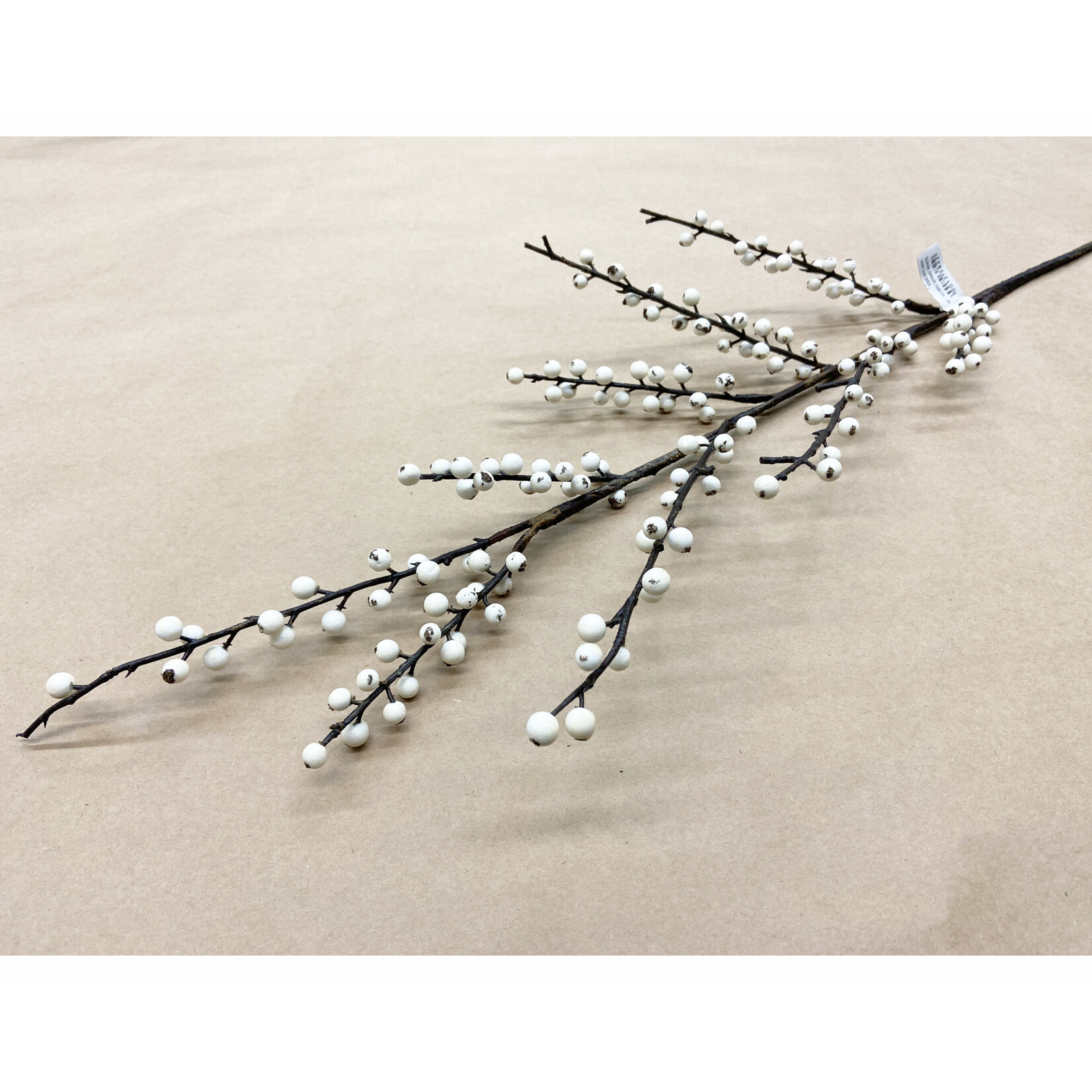 48" BERRY SPRAY WHITE