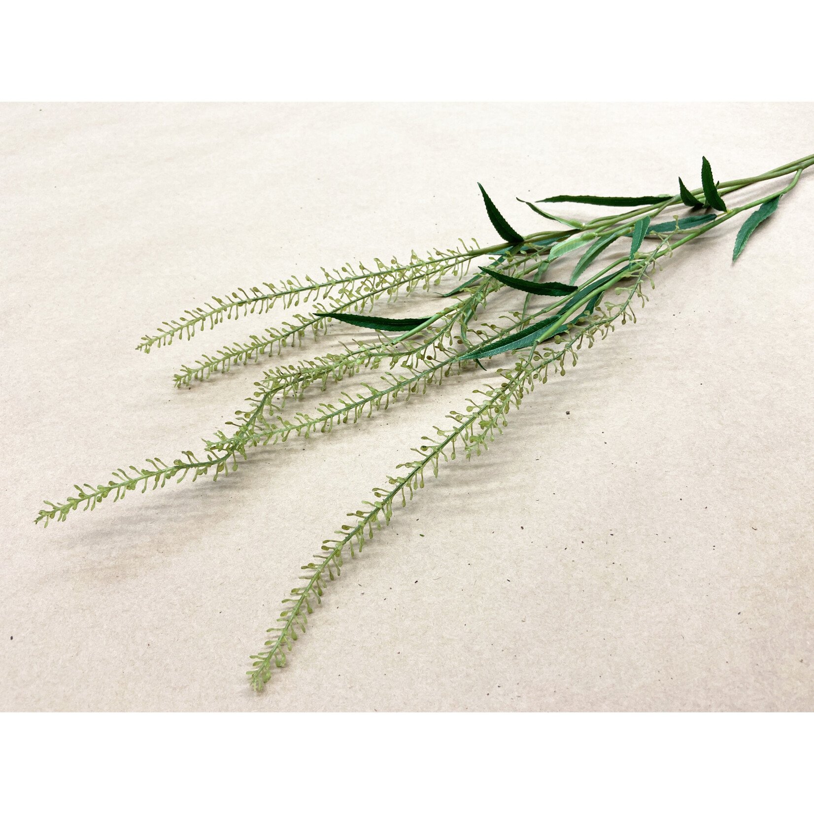 33" SURRY GRASS SPRAY LIGHT GREEN