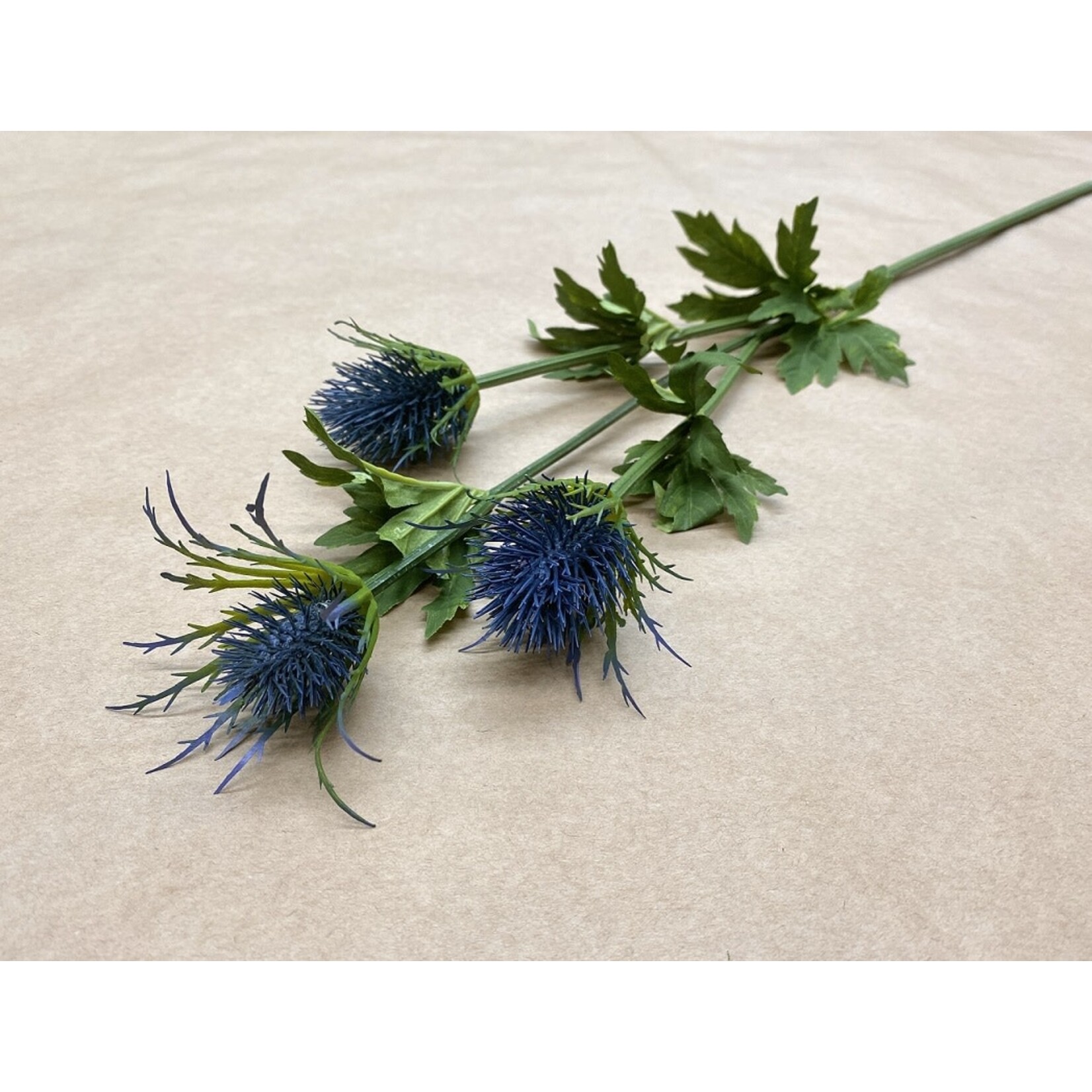 32.5" THISTLE SPRAY HELIO