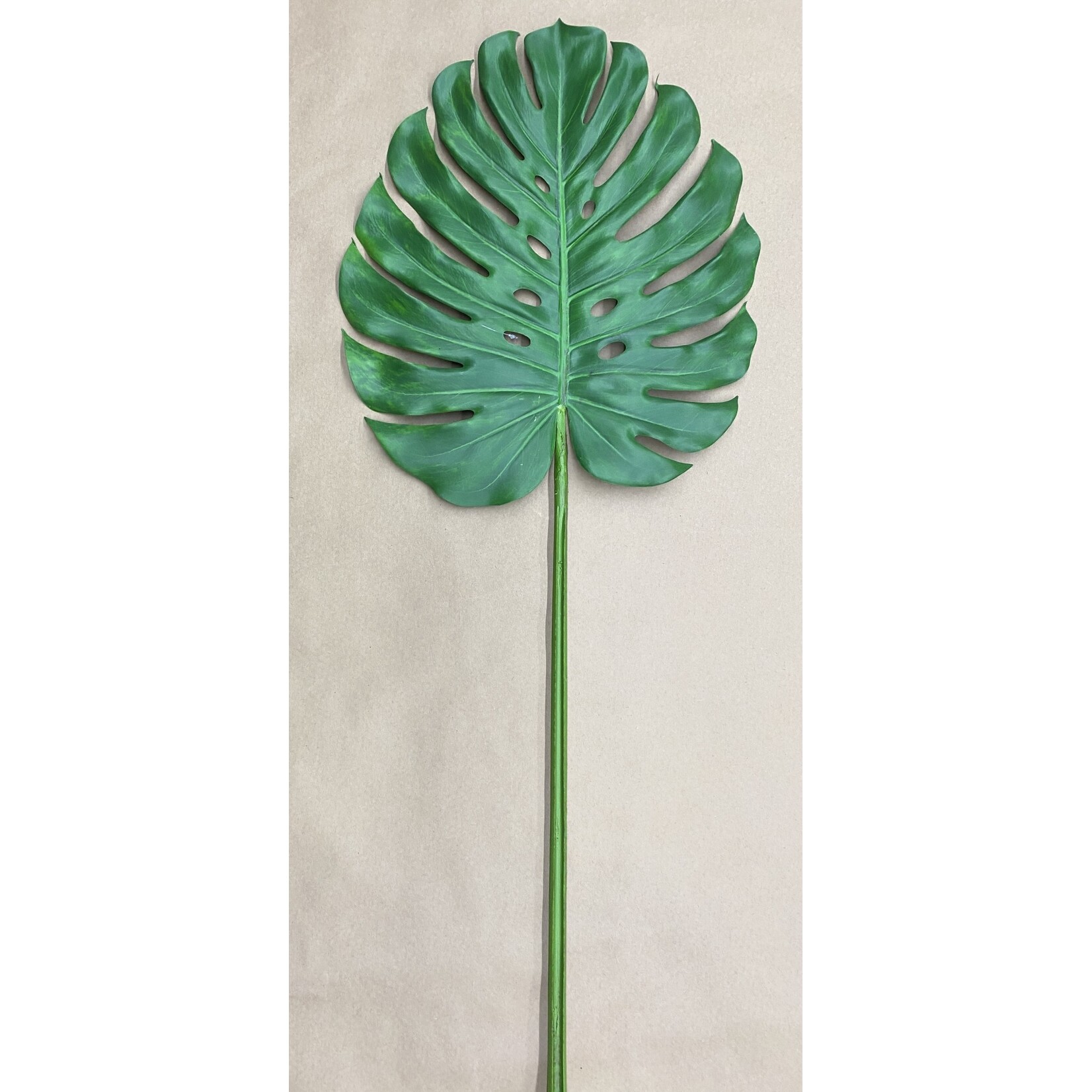 45" MONSTERA LEAF GREEN