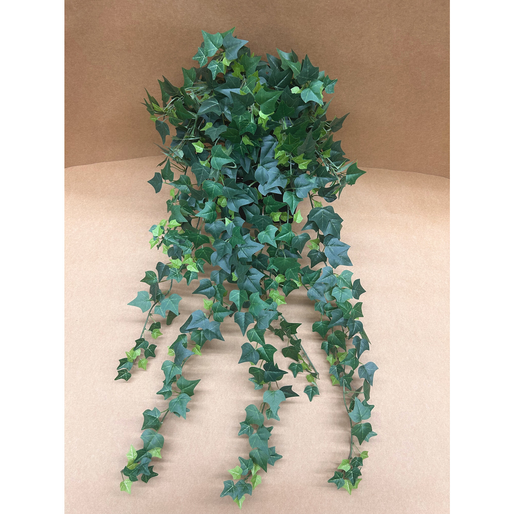 30" MINI IVY HANGING BUSH GREEN