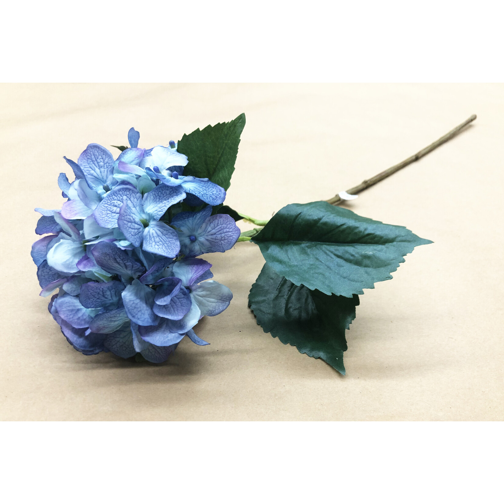 27" HYDRANGEA SPRAY BLUE HELIO