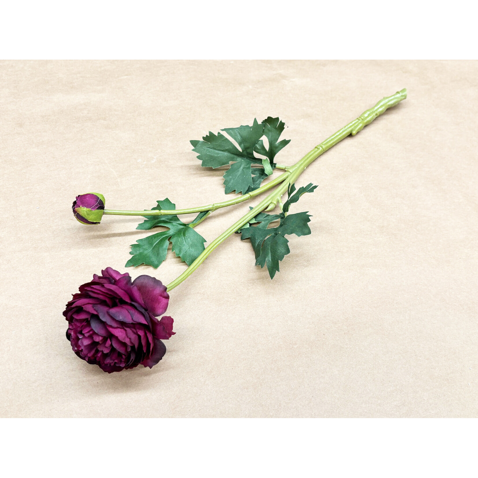 18.9" RANUNCULUS SPRAY WINE