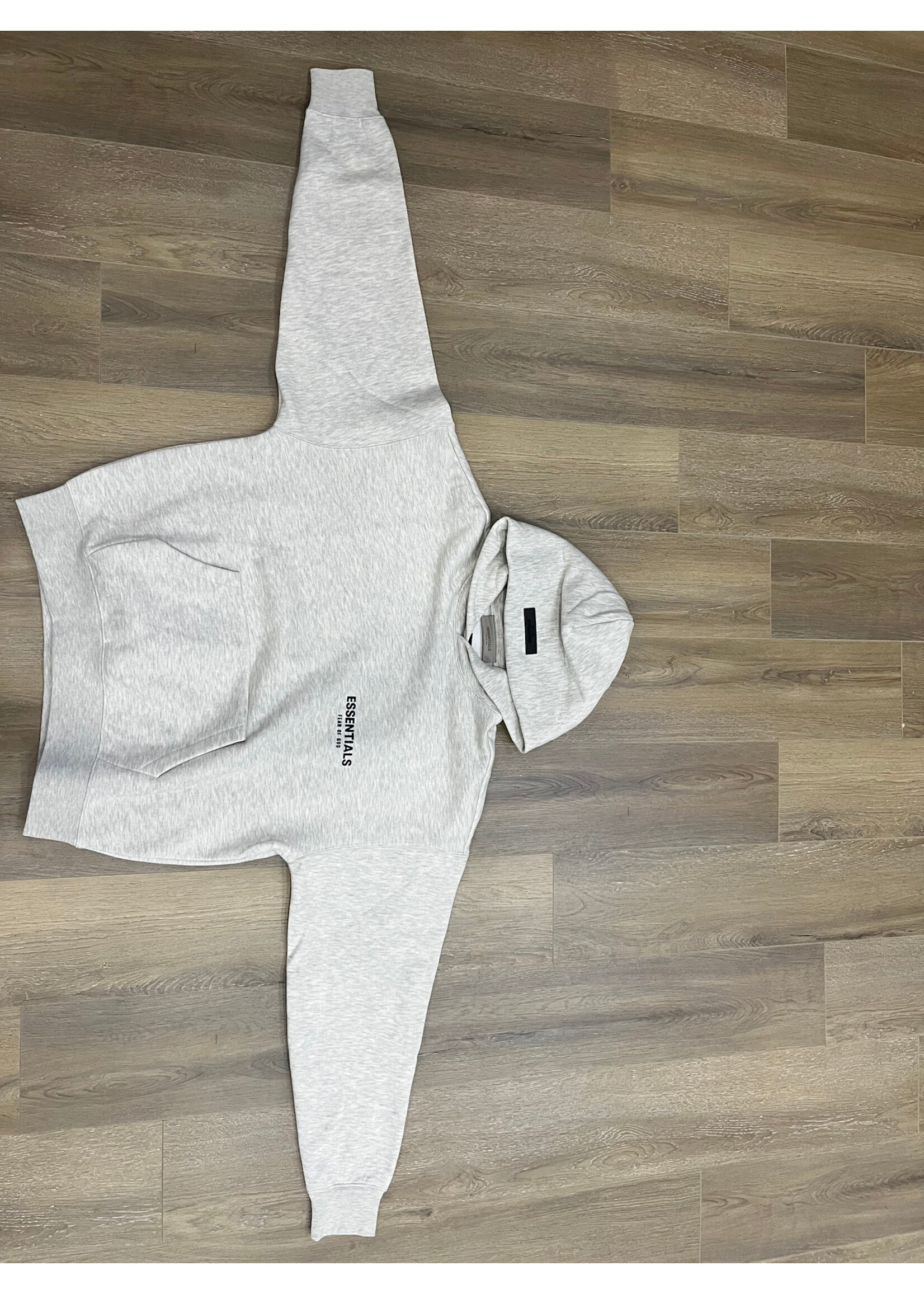 pull essential blanc