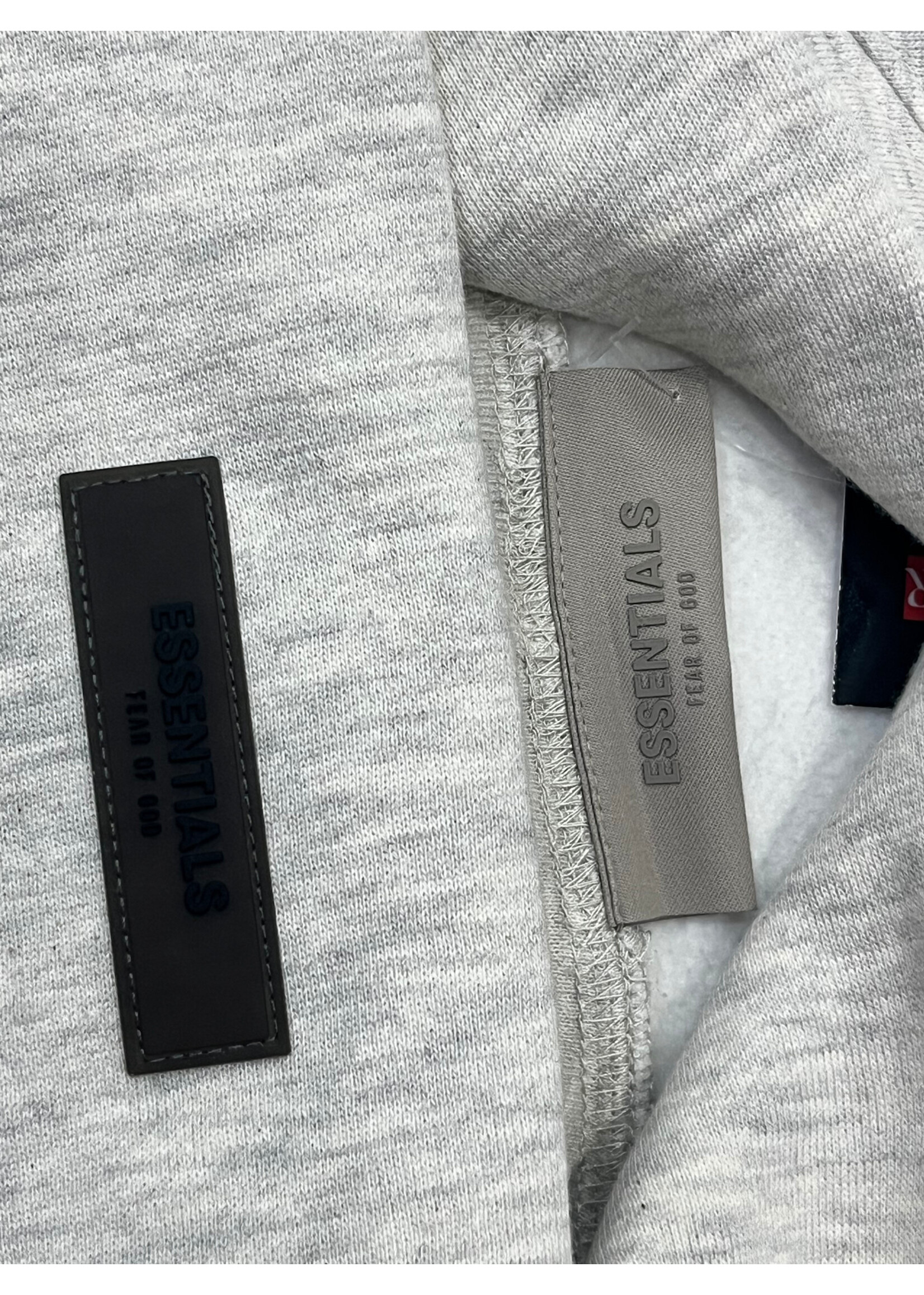 pull essential blanc