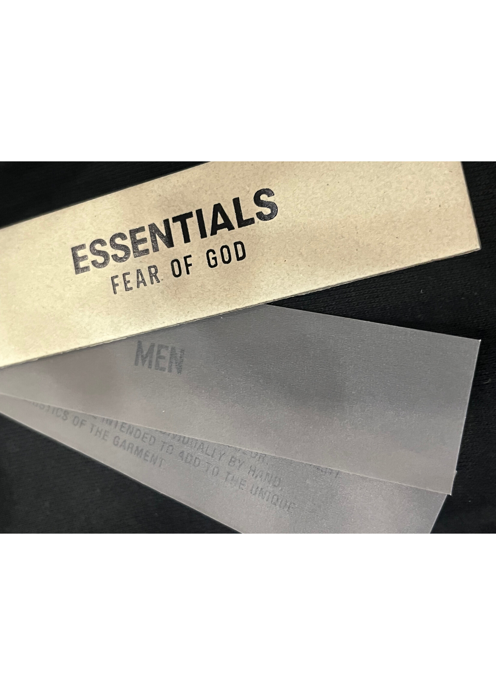 pull essentials noir