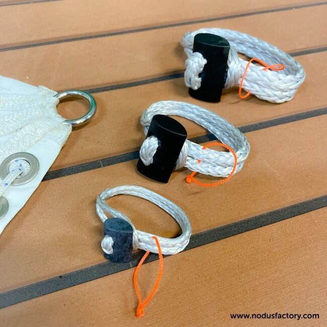 Nodus Factory C8 C Shackle