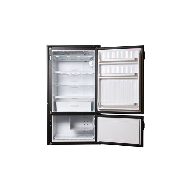 Nova Kool RFU8320 Series 7.3 cu. ft. (206 litre) Refrigerator AC/DC